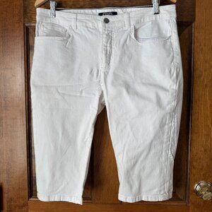 Chaps White 5-Pocket Capri Jeans Size 12P